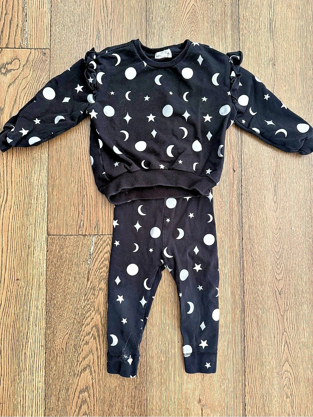 miles the label Celestial Glow-in-the-Dark & Foil Print Sweatshirt and Leggings